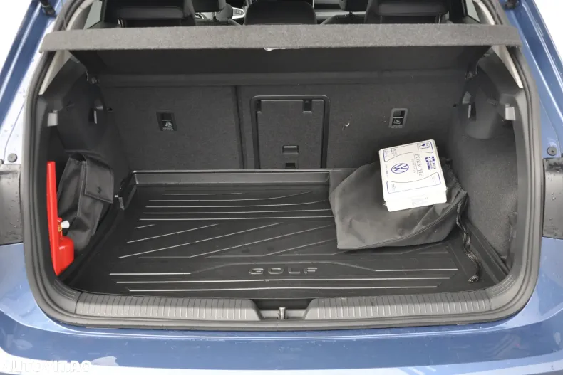 Volkswagen Golf din 2025 cu 800 km - oferta VOL123110 - foto 27