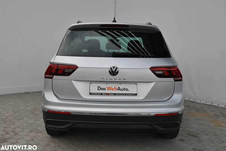 Volkswagen Tiguan din 2023 cu 47.865 km - oferta VOL123118 - foto 4