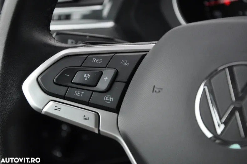 Volkswagen Tiguan din 2023 cu 47.865 km - oferta VOL123118 - foto 14