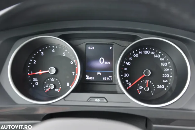 Volkswagen Tiguan din 2023 cu 47.865 km - oferta VOL123118 - foto 15