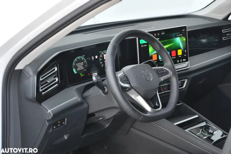 Volkswagen Tiguan din 2024 cu 23.125 km - oferta VOL123119 - foto 10
