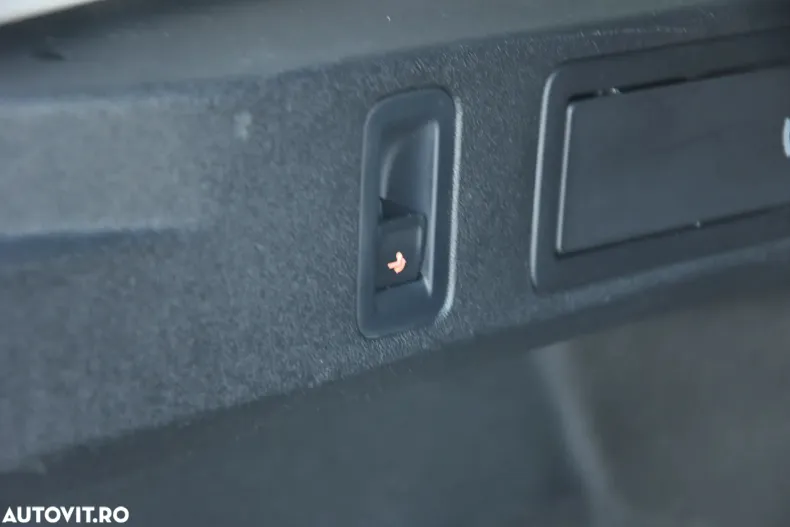 Volkswagen Tiguan din 2024 cu 23.125 km - oferta VOL123119 - foto 29