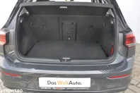 Volkswagen Golf din 2024 cu 42.490 km - oferta VOL123121 - foto 23