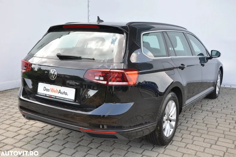 Volkswagen Passat din 2021 cu 94.676 km - oferta VOL123122 - foto 5