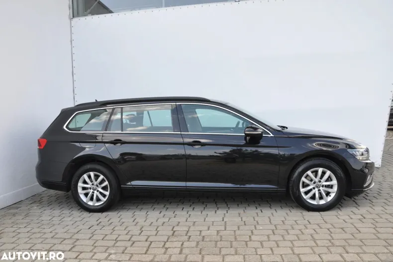 Volkswagen Passat din 2021 cu 94.676 km - oferta VOL123122 - foto 6