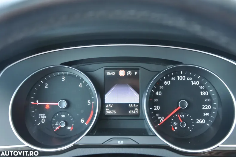 Volkswagen Passat din 2021 cu 94.676 km - oferta VOL123122 - foto 15