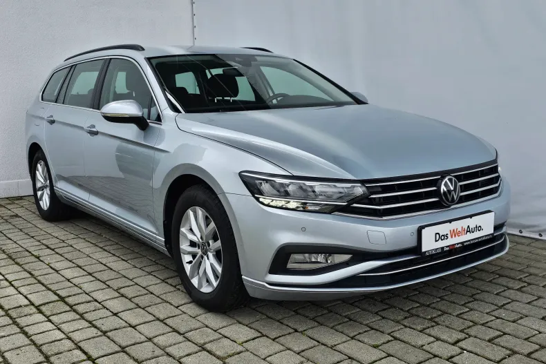 Volkswagen Passat din 2022 cu 121.808 km - oferta VOL123124 - foto 7