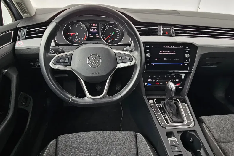 Volkswagen Passat din 2022 cu 121.808 km - oferta VOL123124 - foto 9