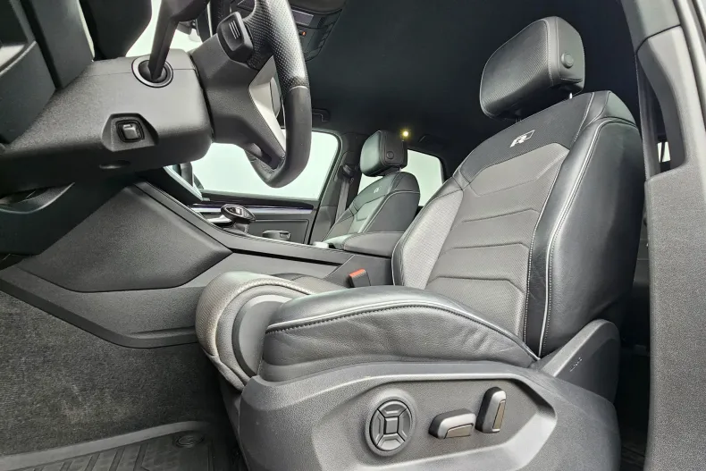 Volkswagen Touareg din 2021 cu 99.250 km - oferta VOL123127 - foto 10