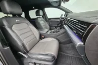 Volkswagen Touareg din 2021 cu 99.250 km - oferta VOL123127 - foto 22