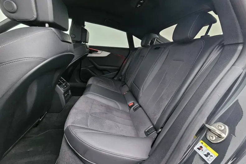 Audi A5 din 2023 cu 17.515 km - oferta AUD123130 - foto 4