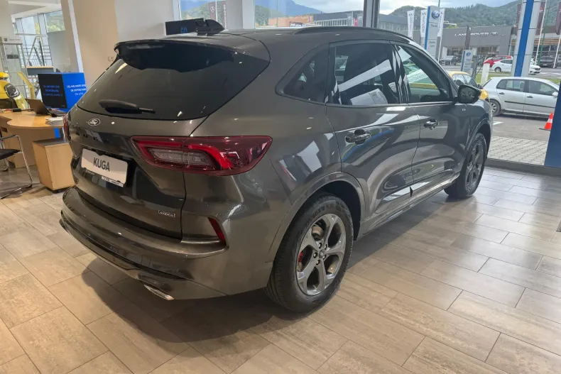 Ford Kuga din 2025 cu 5 km - oferta FOR123132 - foto 3