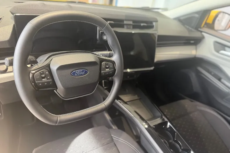 Ford Puma din 2025 cu 2 km - oferta FOR123136 - foto 8