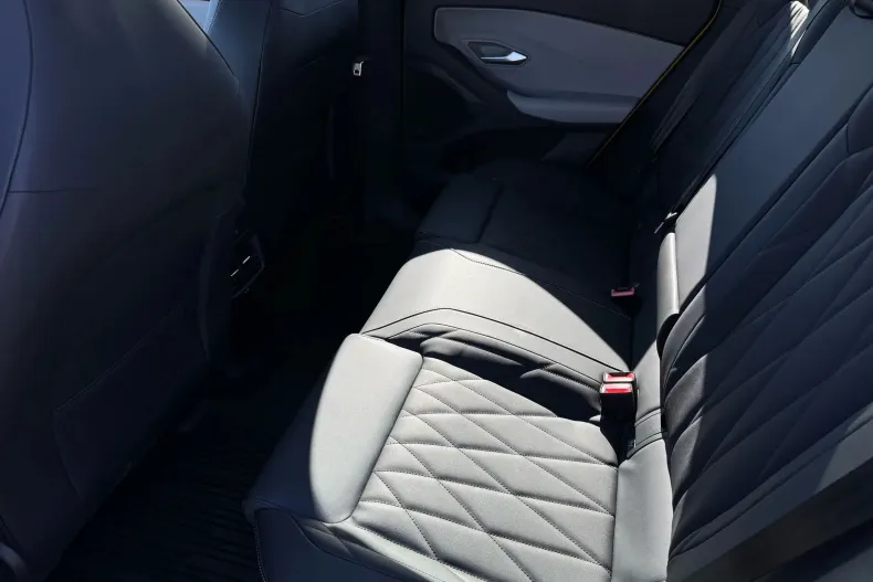 Ford Capri din 2024 cu 2.700 km - oferta FOR123138 - foto 10