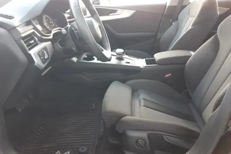 Audi A5 din 2022 cu 12.671 km - oferta AUD123158 - foto 11