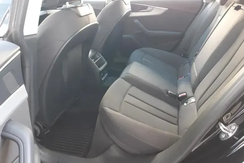 Audi A5 din 2022 cu 12.671 km - oferta AUD123158 - foto 12