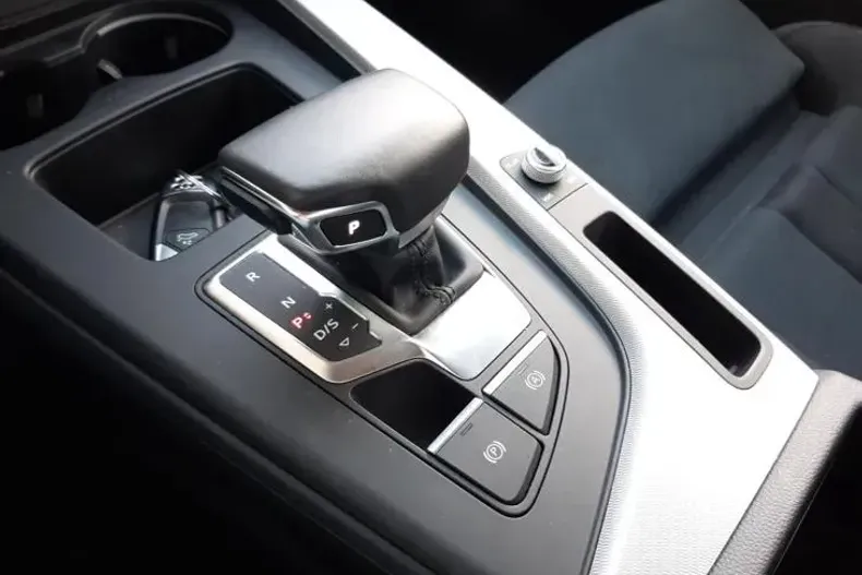 Audi A5 din 2022 cu 12.671 km - oferta AUD123158 - foto 26