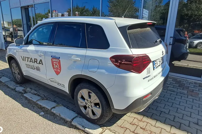 Suzuki Vitara din 2025 cu 450 km - oferta SUZ123169 - foto 3