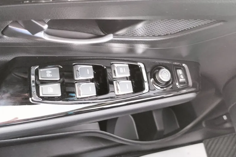 Ssangyong Korando din 2025 cu 5 km - oferta SSA123173 - foto 12