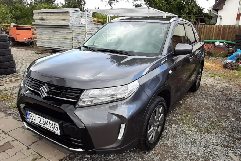 Suzuki Vitara din 2025 cu 11.835 km - oferta SUZ123176 - foto 1