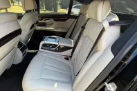 BMW Seria 7 din 2021 cu 111.309 km - oferta BMW123180 - foto 32