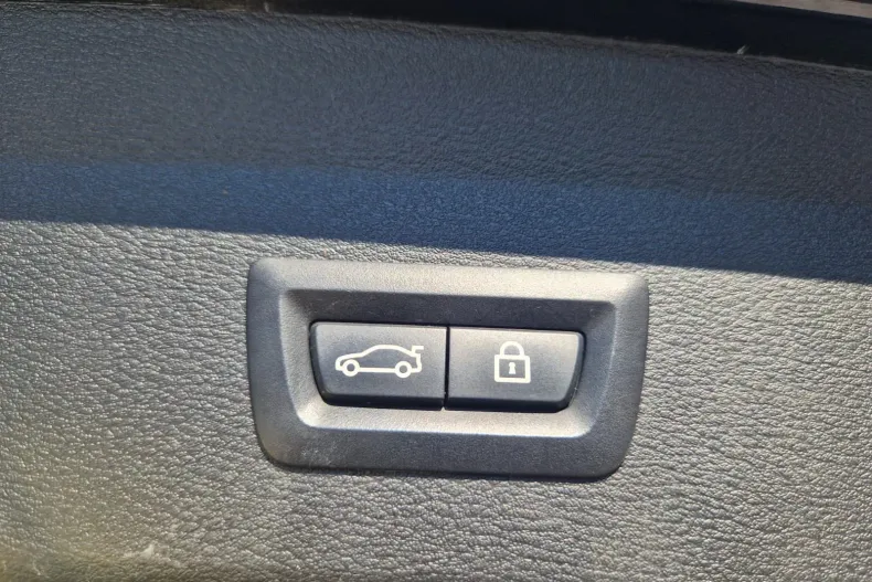 BMW X1 din 2019 cu 130.620 km - oferta BMW123185 - foto 26