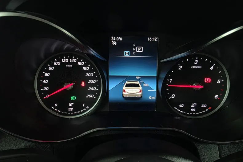 Mercedes-Benz GLC din 2021 cu 56.935 km - oferta MER123188 - foto 17