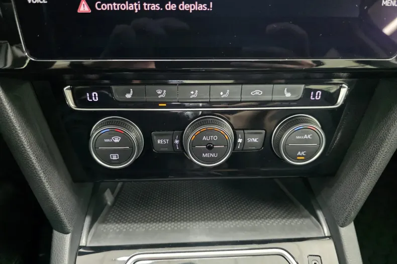 Volkswagen Passat din 2020 cu 63.222 km - oferta VOL123189 - foto 10