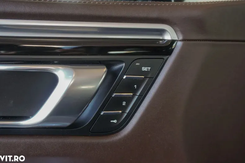 Porsche Macan din 2019 cu 129.000 km - oferta POR123199 - foto 24