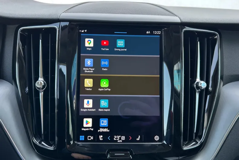 Volvo XC60 din 2022 cu 48.100 km - oferta VOL123201 - foto 31