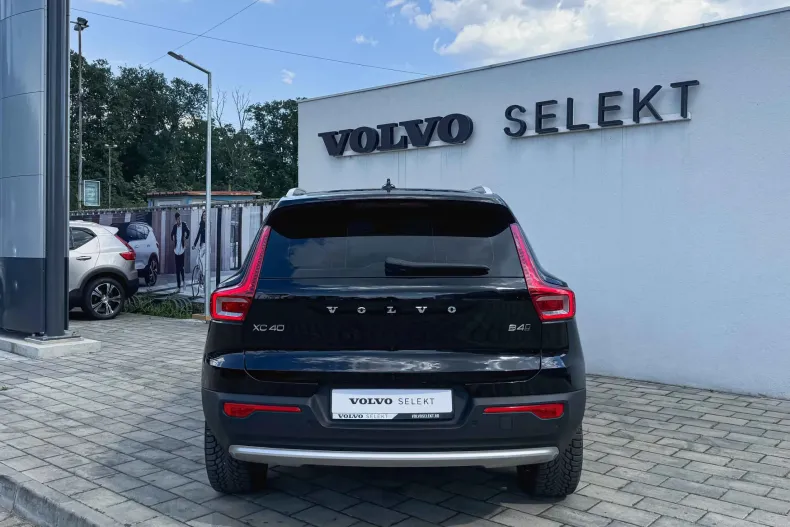 Volvo XC40 din 2022 cu 40.000 km - oferta VOL123202 - foto 5