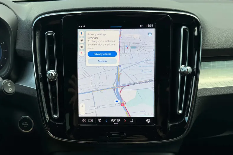 Volvo XC40 din 2022 cu 40.000 km - oferta VOL123202 - foto 25