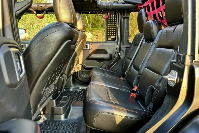 Jeep Wrangler din 2020 cu 74.900 km - oferta JEE123205 - foto 13