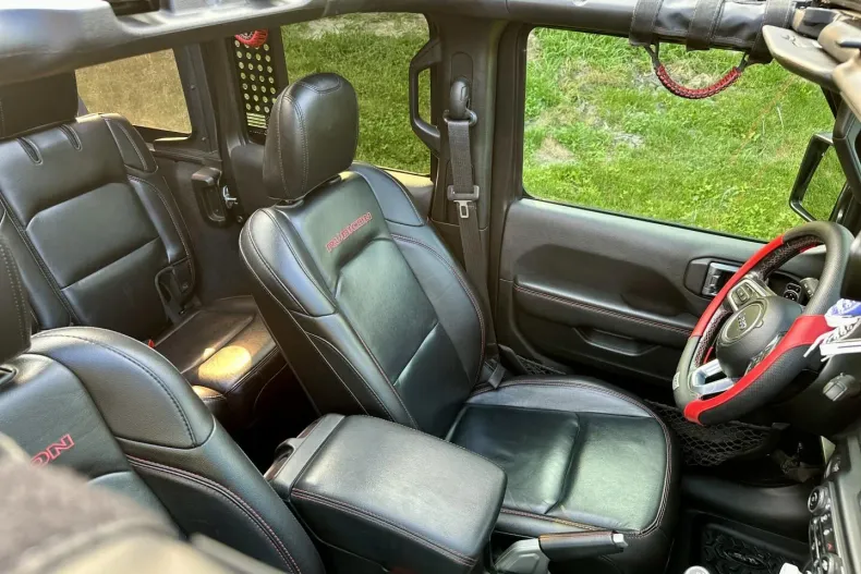 Jeep Wrangler din 2020 cu 74.900 km - oferta JEE123205 - foto 16