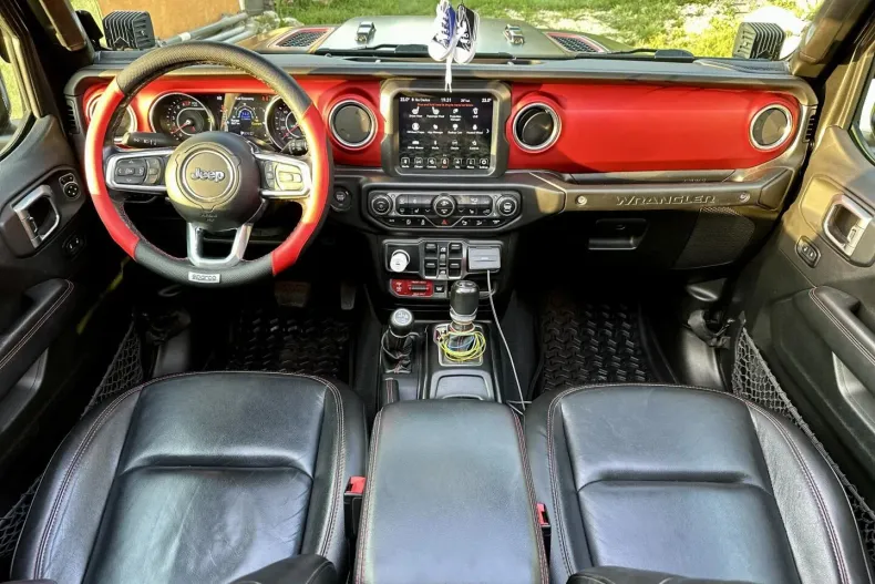 Jeep Wrangler din 2020 cu 74.900 km - oferta JEE123205 - foto 19