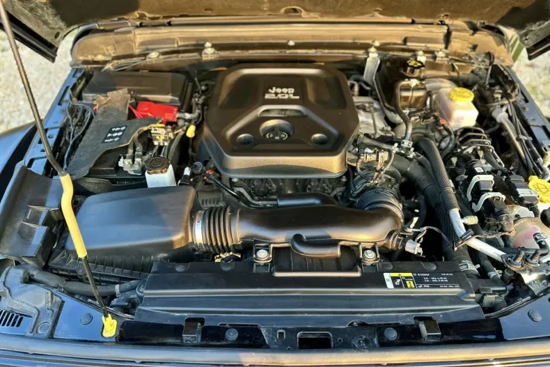 Jeep Wrangler din 2020 cu 74.900 km - oferta JEE123205 - foto 28