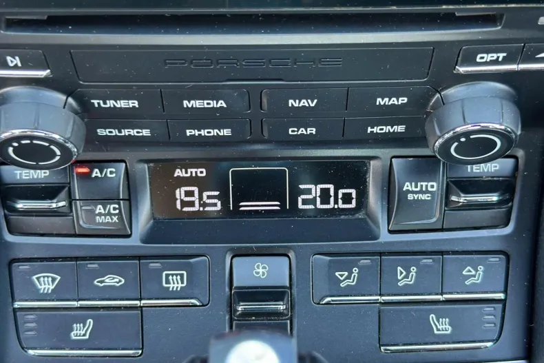 Porsche Cayman din 2021 cu 67.900 km - oferta POR123206 - foto 19