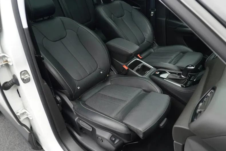 Opel Grandland (X) din 2019 cu 142.700 km - oferta OPE123212 - foto 8