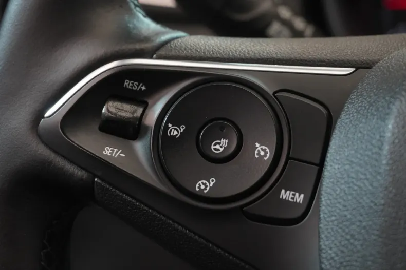 Opel Grandland (X) din 2019 cu 142.700 km - oferta OPE123212 - foto 38