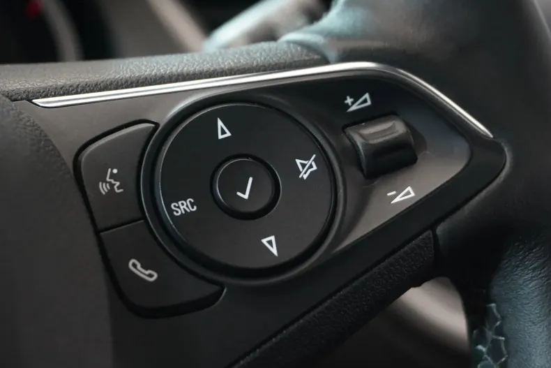 Opel Grandland (X) din 2019 cu 142.700 km - oferta OPE123212 - foto 40