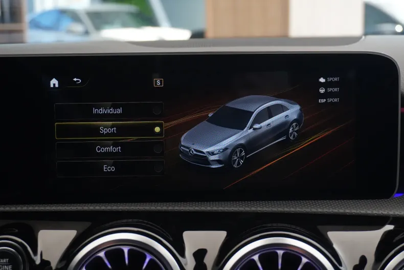 Mercedes-Benz A din 2019 cu 145.750 km - oferta MER123214 - foto 29