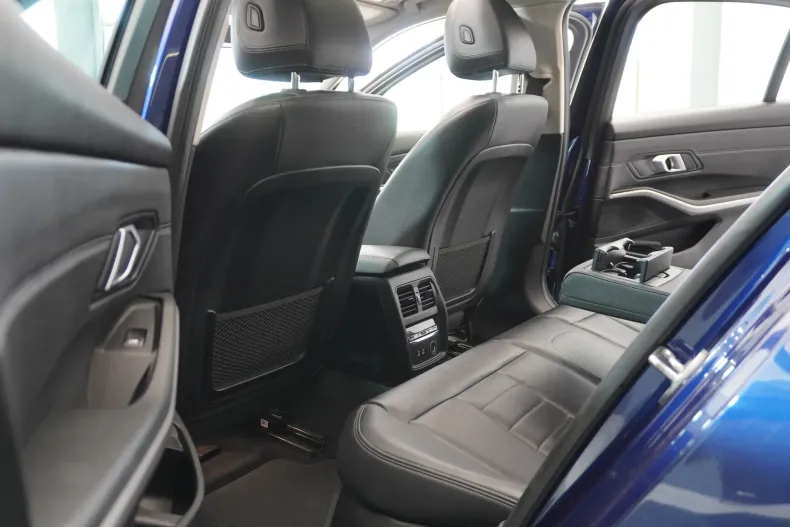 BMW Seria 3 din 2019 cu 159.200 km - oferta BMW123215 - foto 16