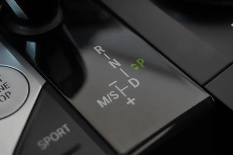 BMW Seria 3 din 2019 cu 159.200 km - oferta BMW123215 - foto 23