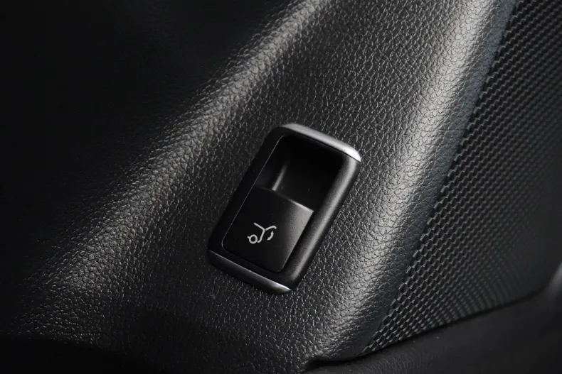 Mercedes-Benz GLA din 2019 cu 164.600 km - oferta MER123219 - foto 22