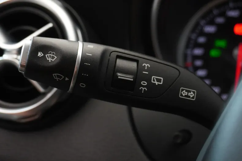 Mercedes-Benz GLA din 2019 cu 164.600 km - oferta MER123219 - foto 25