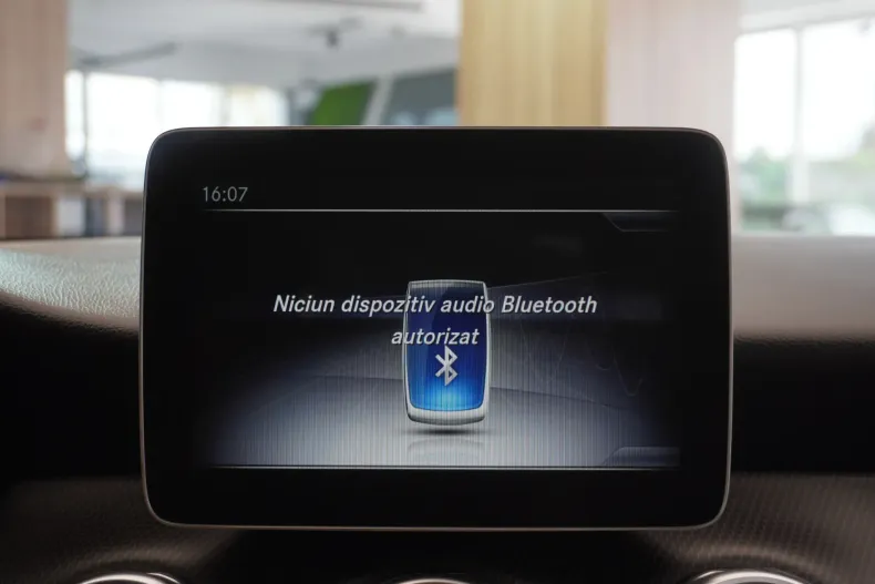 Mercedes-Benz GLA din 2019 cu 164.600 km - oferta MER123219 - foto 32