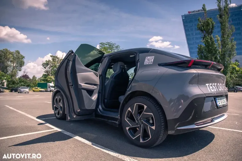 Lynk&Co 02 din 2024 cu 5.165 km - oferta LYN123220 - foto 19