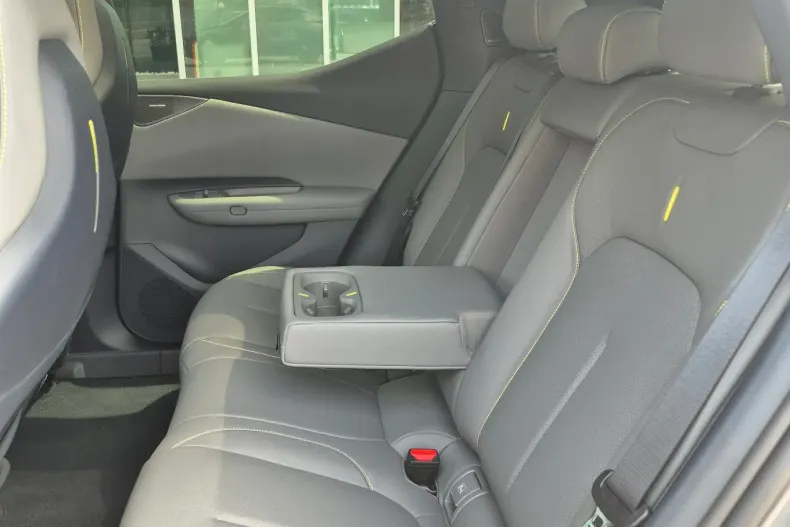 Lynk&Co 02 din 2024 cu 5.165 km - oferta LYN123220 - foto 35