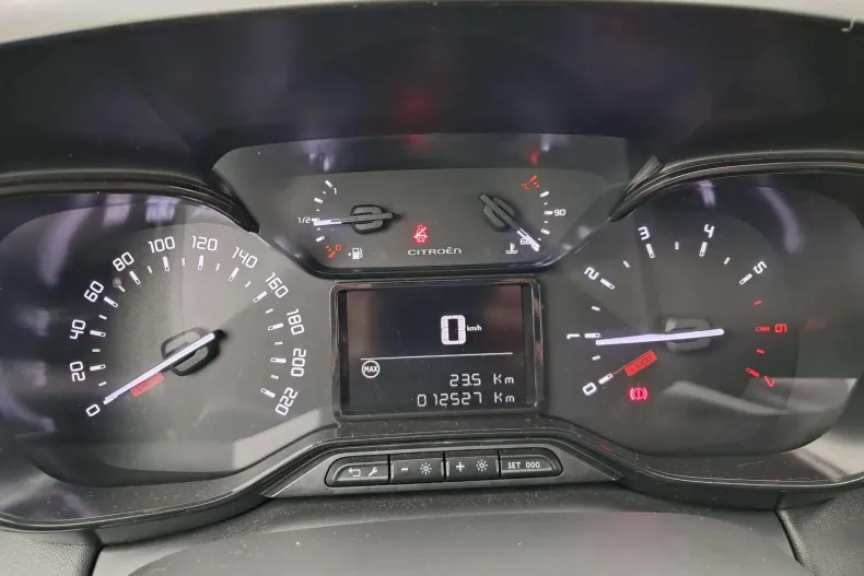 Citroën C3 Aircross din 2022 cu 12.527 km - oferta CIT123230 - foto 18