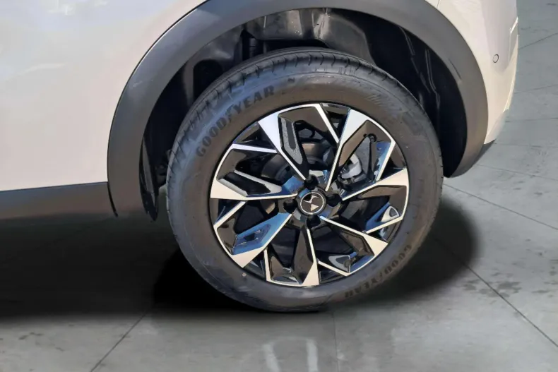 DS Automobiles DS 3 din 2023 cu 2.425 km - oferta DSA123233 - foto 17